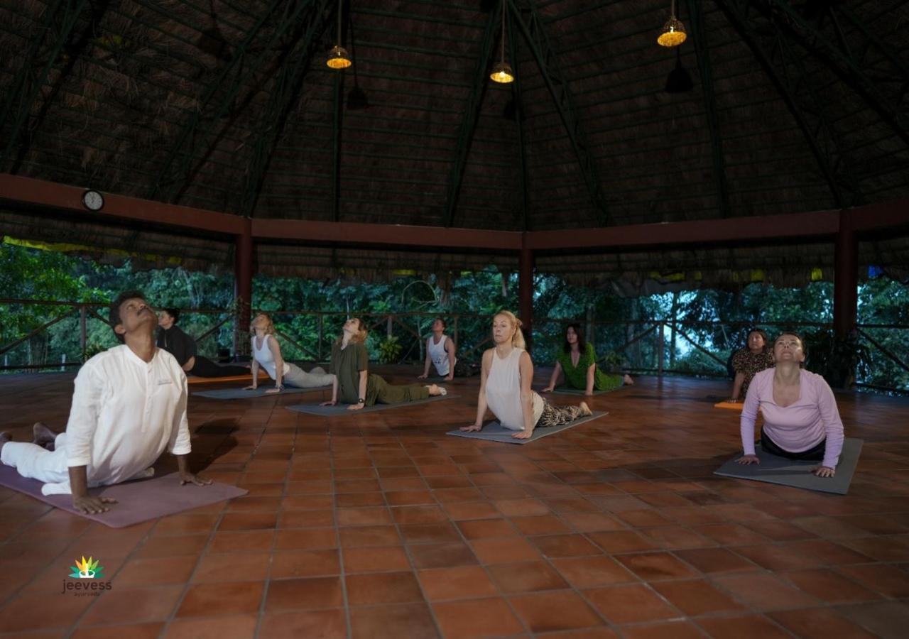 Jeevess Retreat Wayanad Hotel Exterior photo